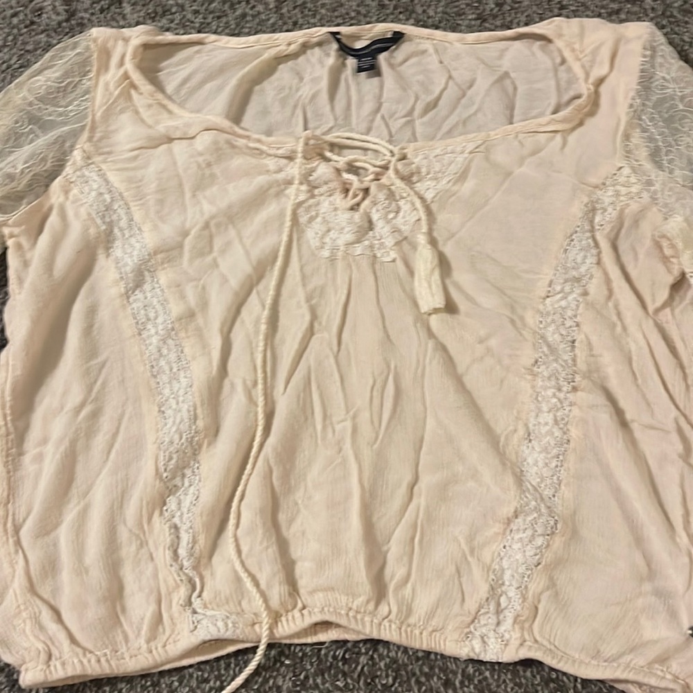 American Eagle long sleeved shirt. Size medium